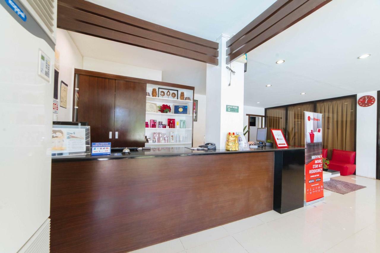 Reddoorz Premium @ Guadalupe Village Davao City المظهر الخارجي الصورة